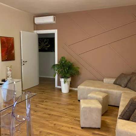 Nemis In The Centre Of Four Free Parking