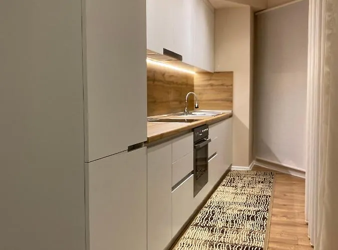 Nemis In The Centre Of Four Free Parking