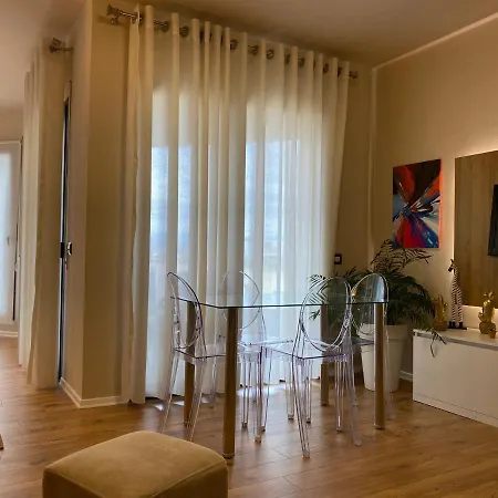 Nemis In The Centre Of Four Free Parking Apartamento