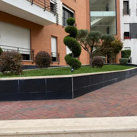 Nemis In The Centre Of Four Free Parking Apartamento