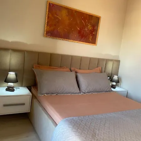 Nemis In The Centre Of Four Free Parking