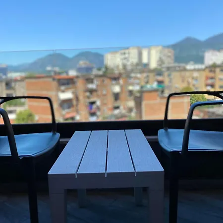 Nemis In The Centre Of Four Free Parking Apartamento Tirana