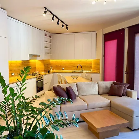 Nemis In The Centre Of Four Free Parking