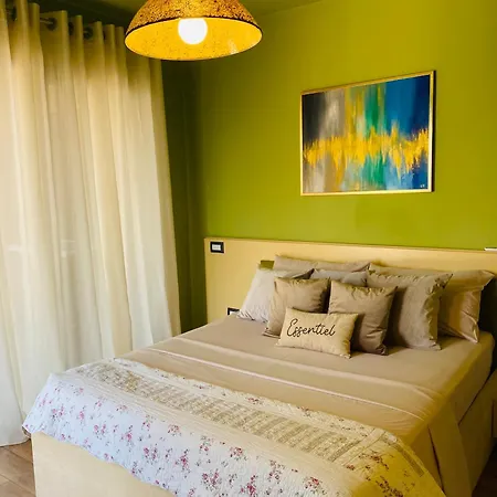 Nemis In The Centre Of Four Free Parking