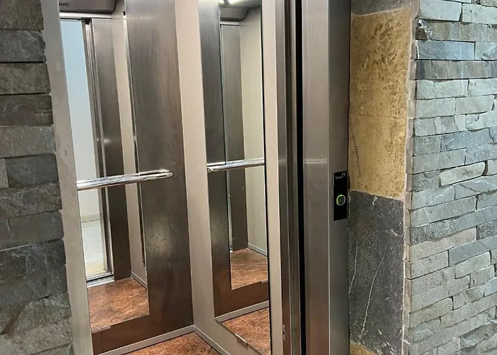 Nemis In The Centre Of Four Free Parking Lägenhet